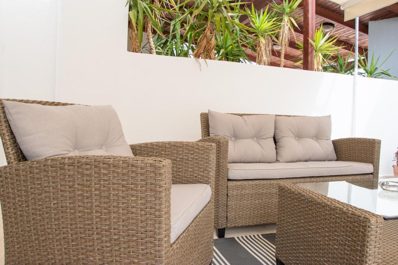 Anesis Apartment